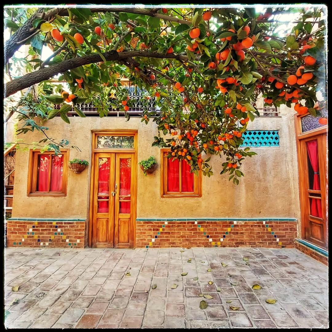 Isfahan Bazaar Traditional Hotel